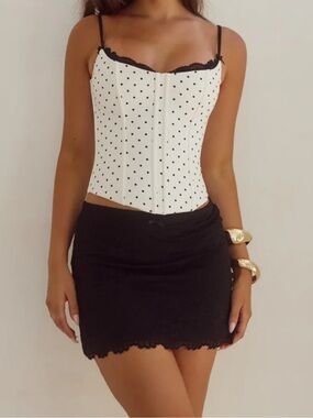 Runaway the label Valerie Lace Mini Skirt
